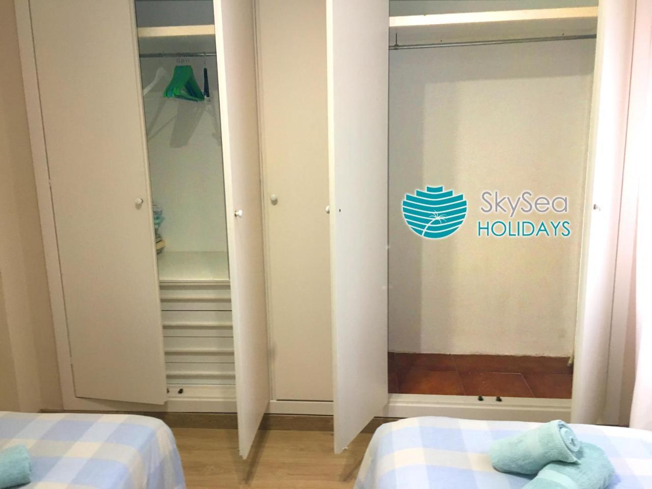 Апартаменти Skysea Holidays Malaga Alameda Екстер'єр фото